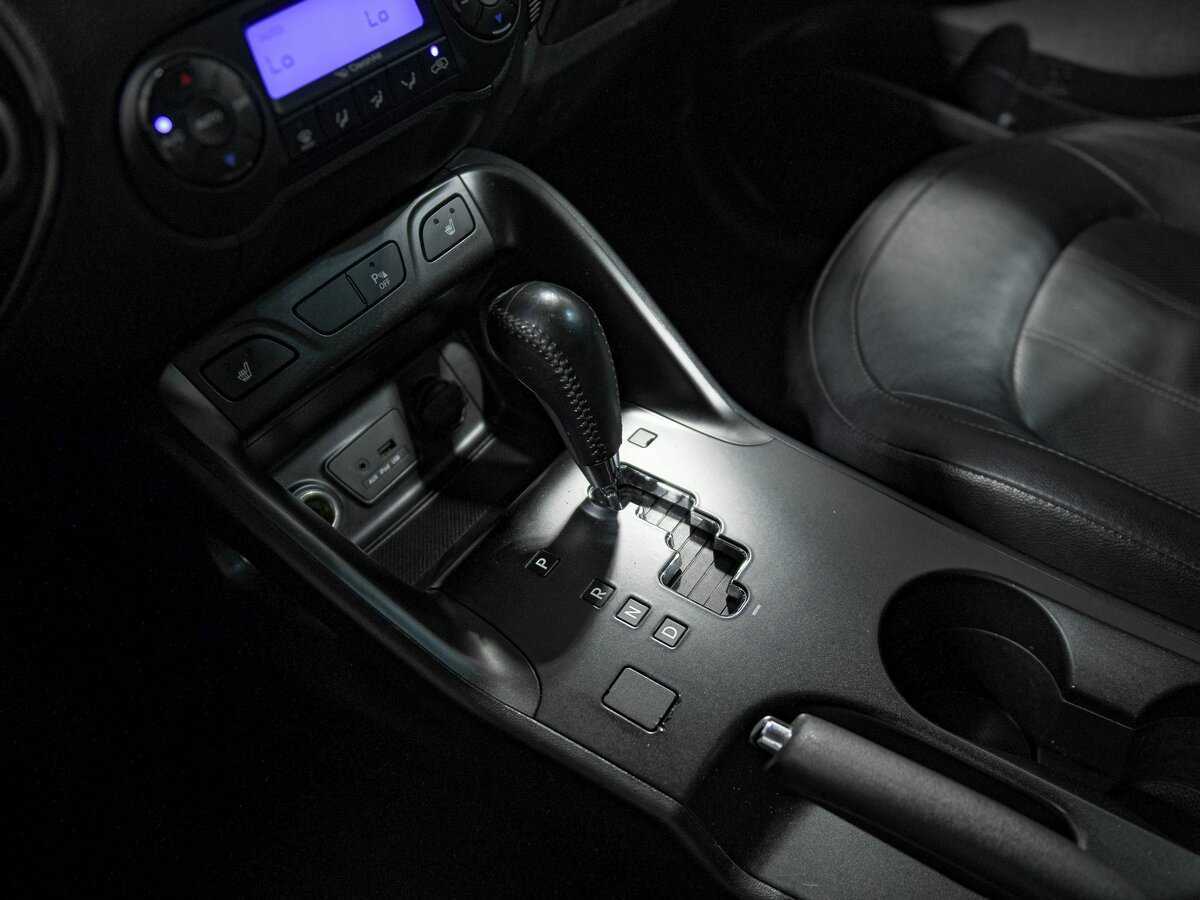 Купить Hyundai ix35 с пробегом. Фото: #11