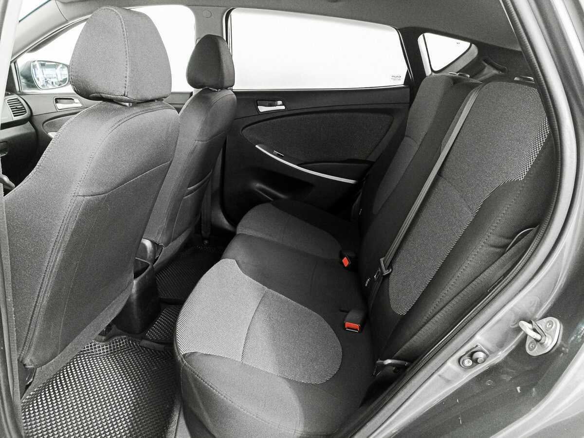 Купить Hyundai Solaris с пробегом. Фото: #8