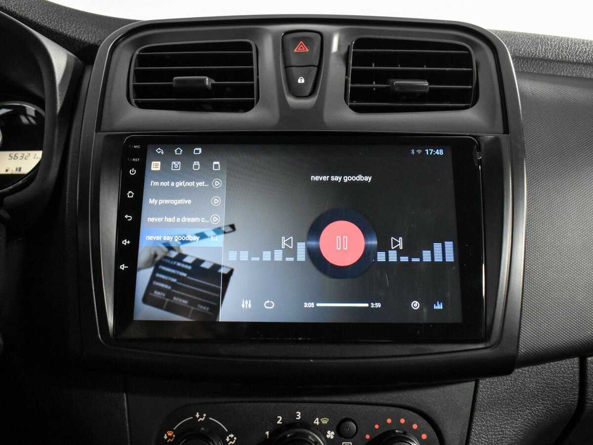 Купить Renault Logan с пробегом. Фото: #17