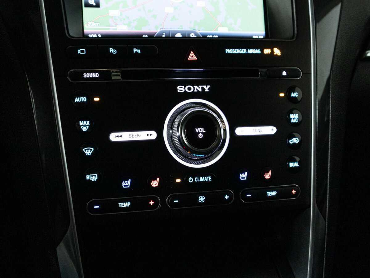 Купить Ford Explorer с пробегом. Фото: #22