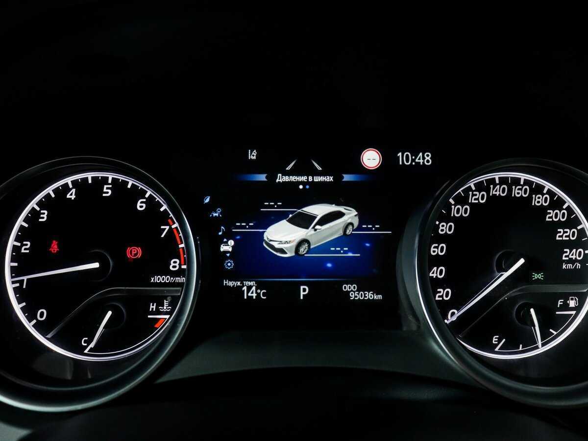 Купить Toyota Camry с пробегом. Фото: #7