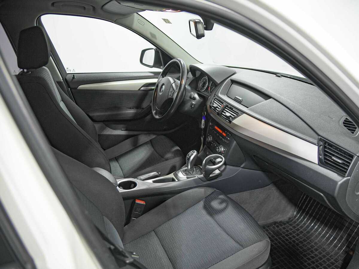 Купить BMW X1 с пробегом. Фото: #12