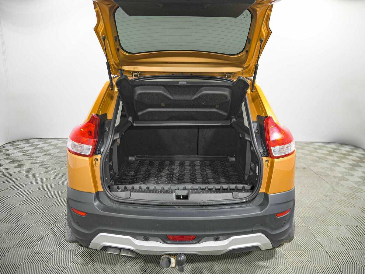 Купить Lada (ВАЗ) XRAY с пробегом. Фото: #18