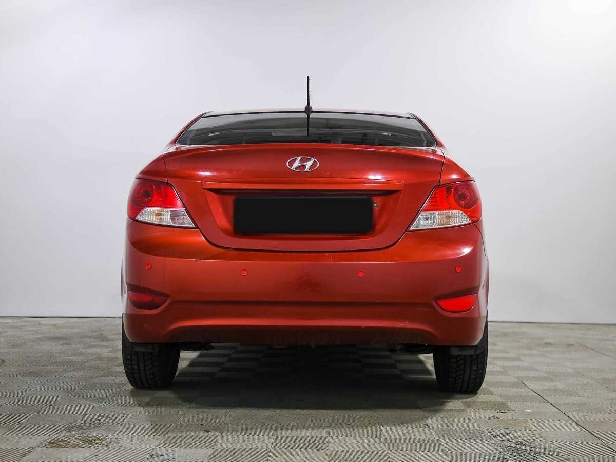 Купить Hyundai Solaris с пробегом. Фото: #3