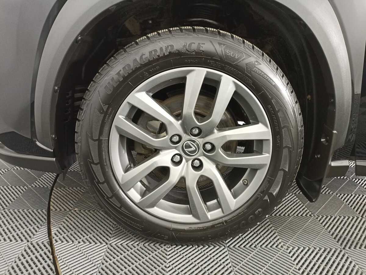 Купить Lexus NX с пробегом. Фото: #17