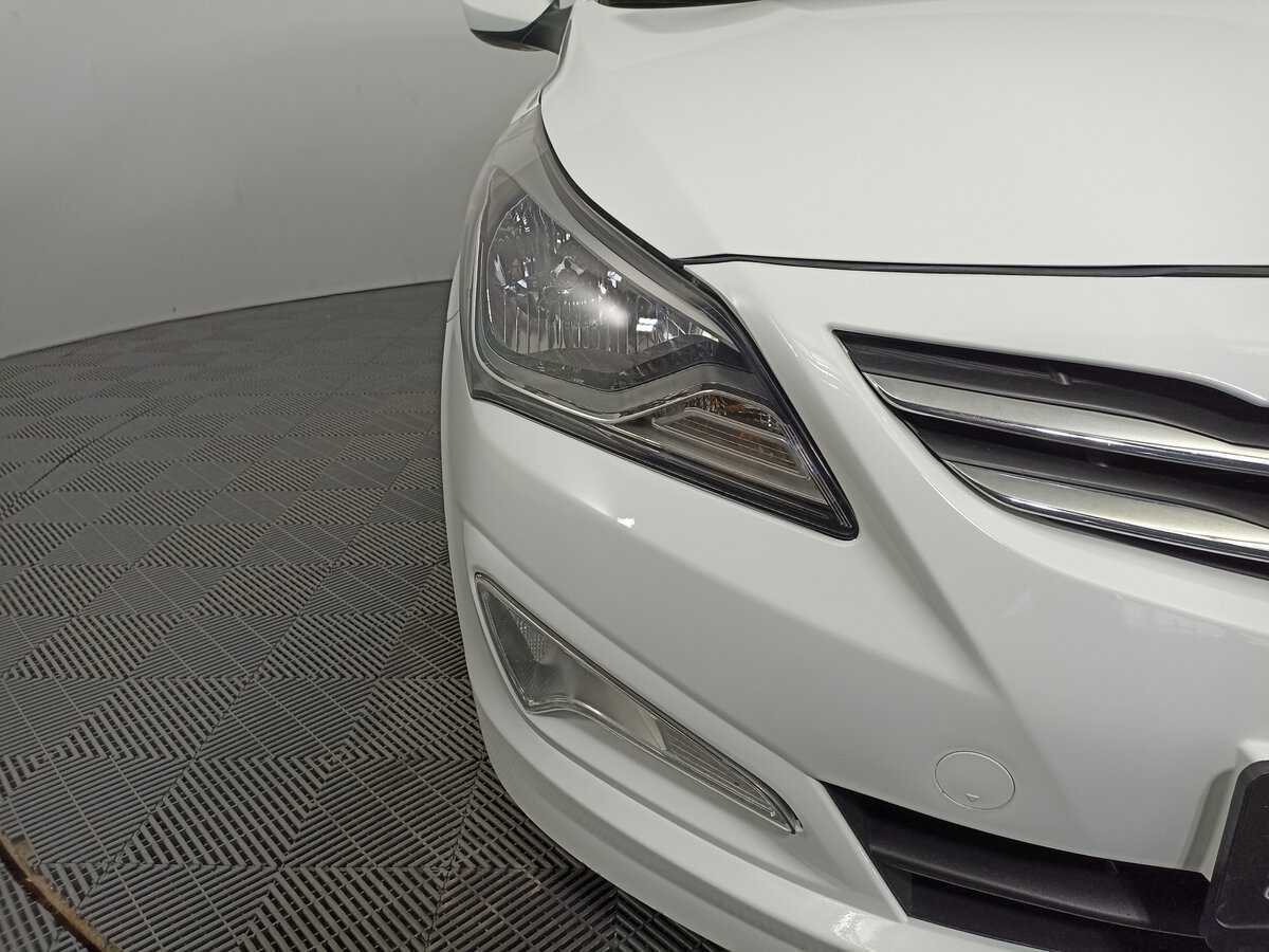 Купить Hyundai Solaris с пробегом. Фото: #13