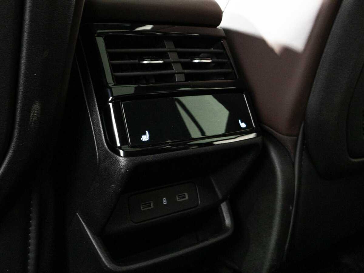 Купить Geely Monjaro с пробегом. Фото: #17