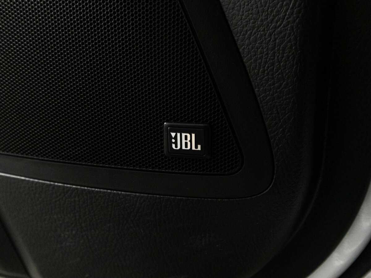 Купить Kia Mohave с пробегом. Фото: #16