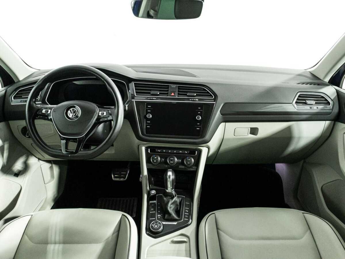 Купить Volkswagen Tiguan с пробегом. Фото: #12
