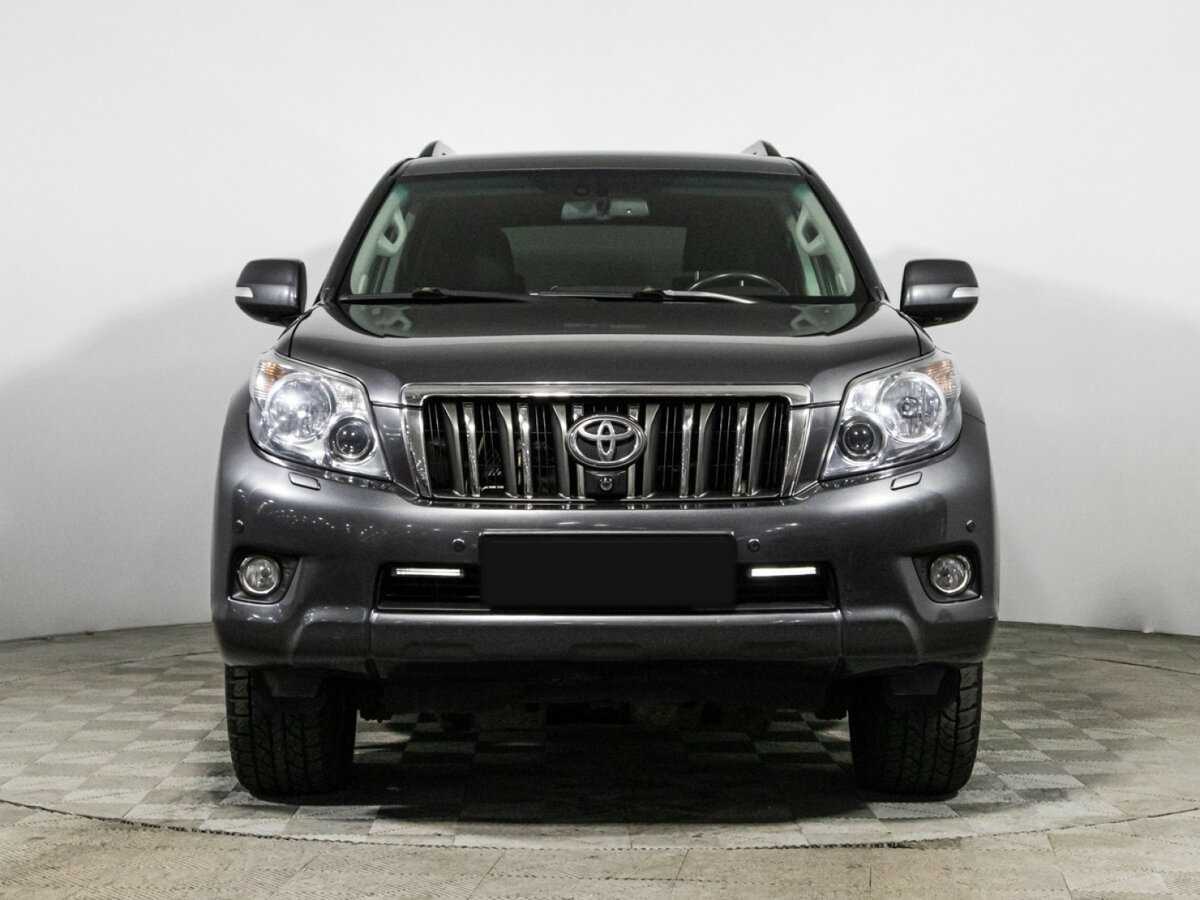 Купить Toyota Land Cruiser Prado с пробегом. Фото: #1