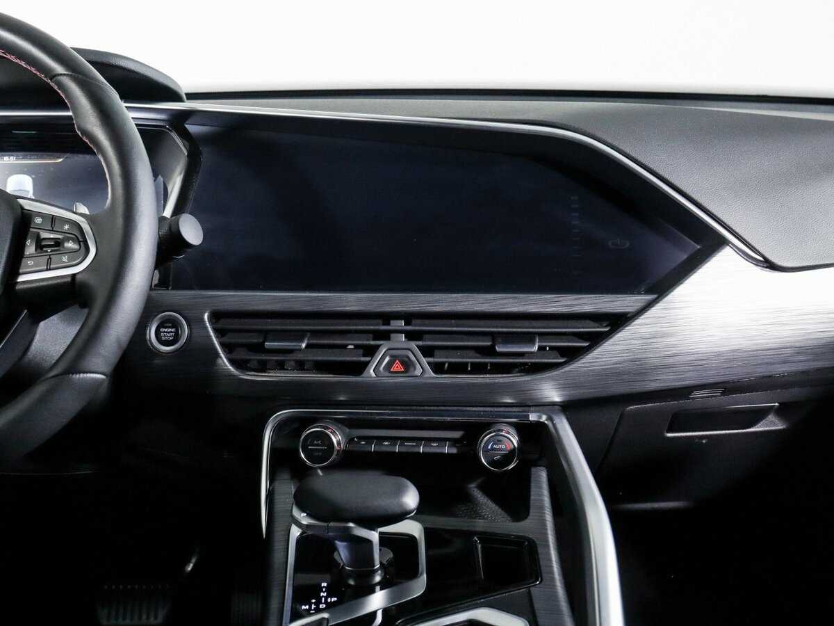 Купить Geely Tugella с пробегом. Фото: #12