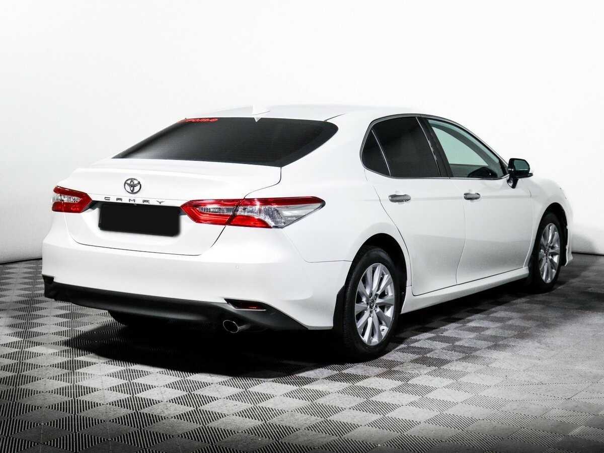 Купить Toyota Camry с пробегом. Фото: #4