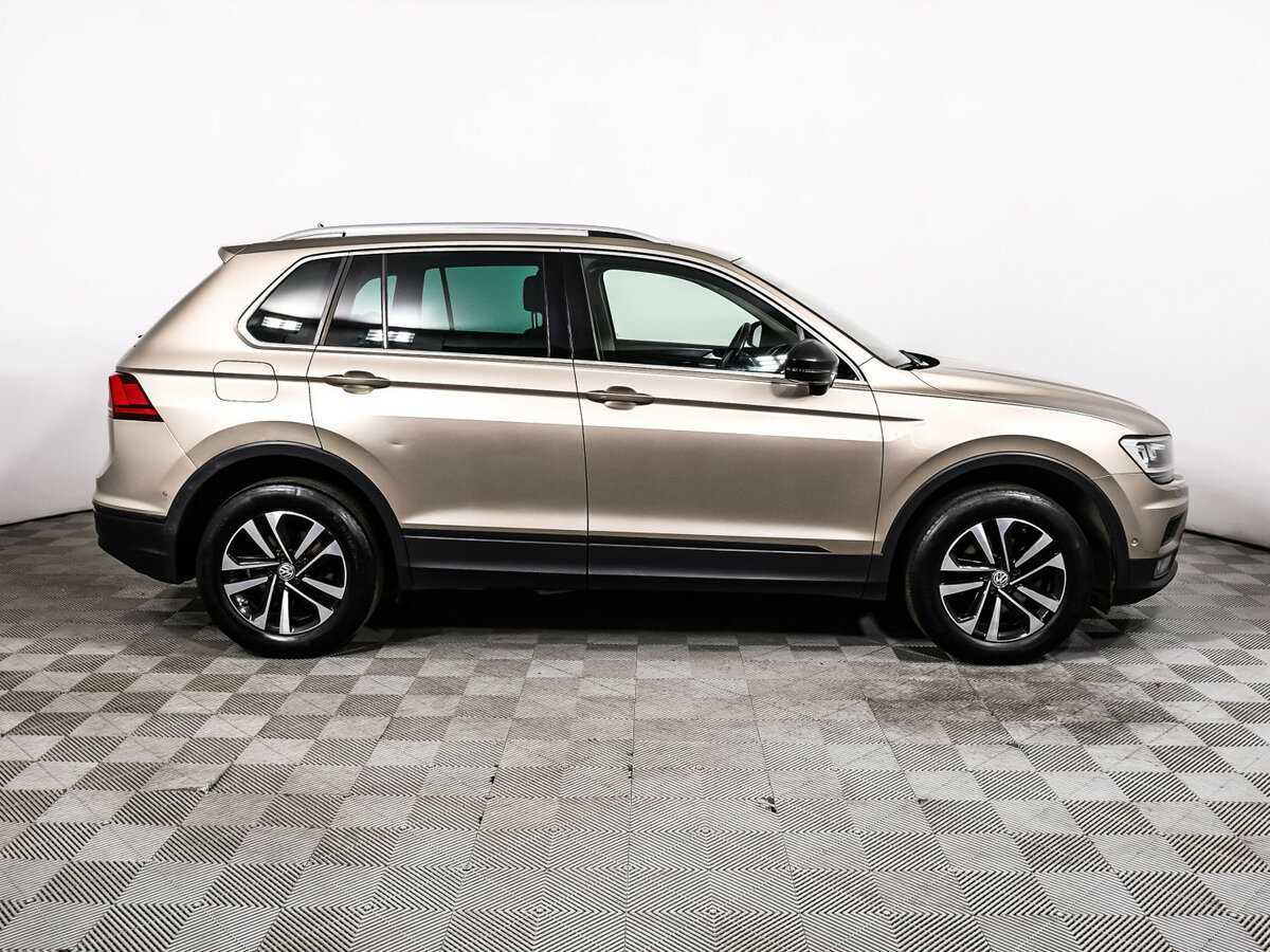 Купить Volkswagen Tiguan с пробегом. Фото: #3
