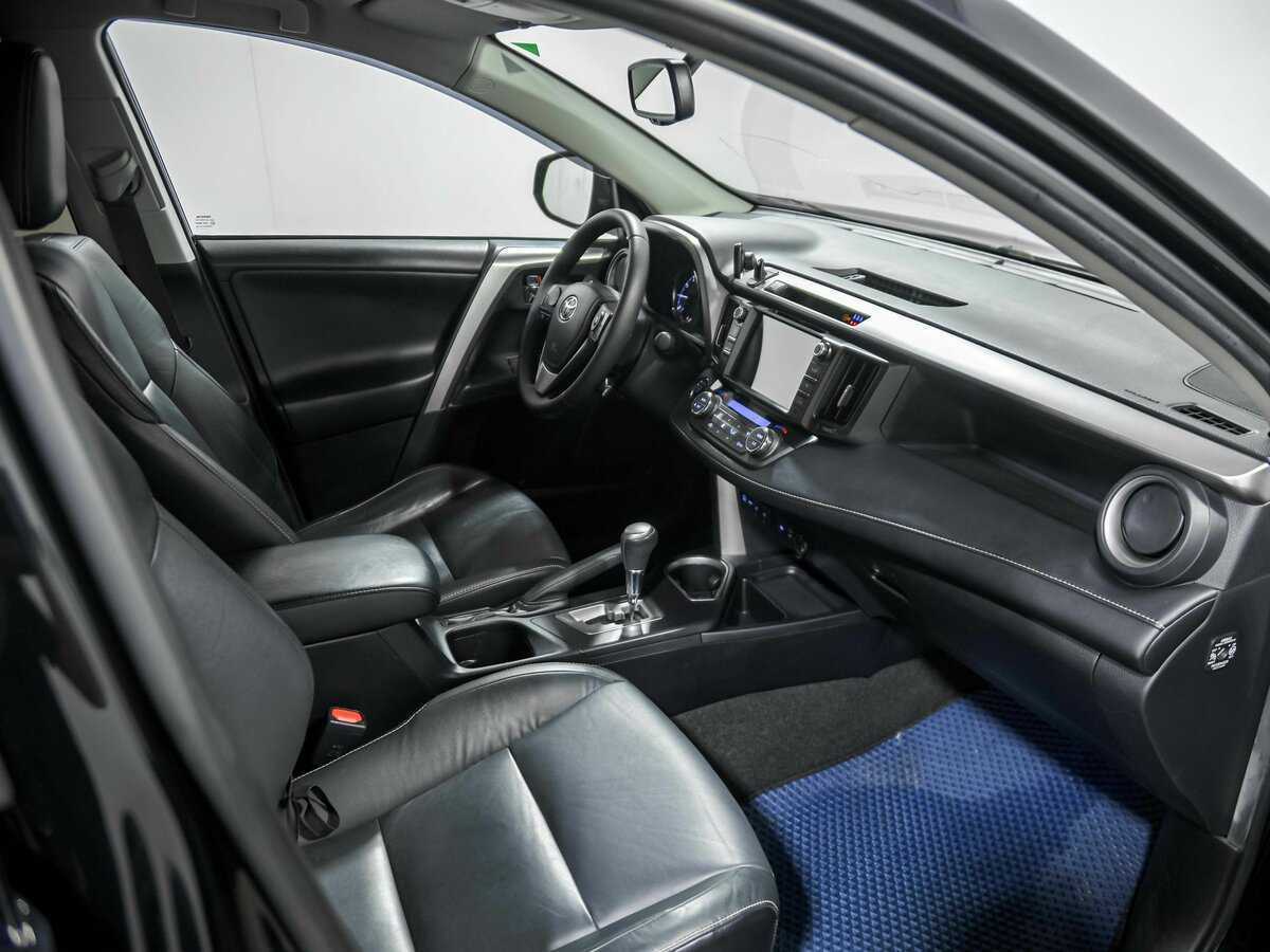 Купить Toyota RAV4 с пробегом. Фото: #20