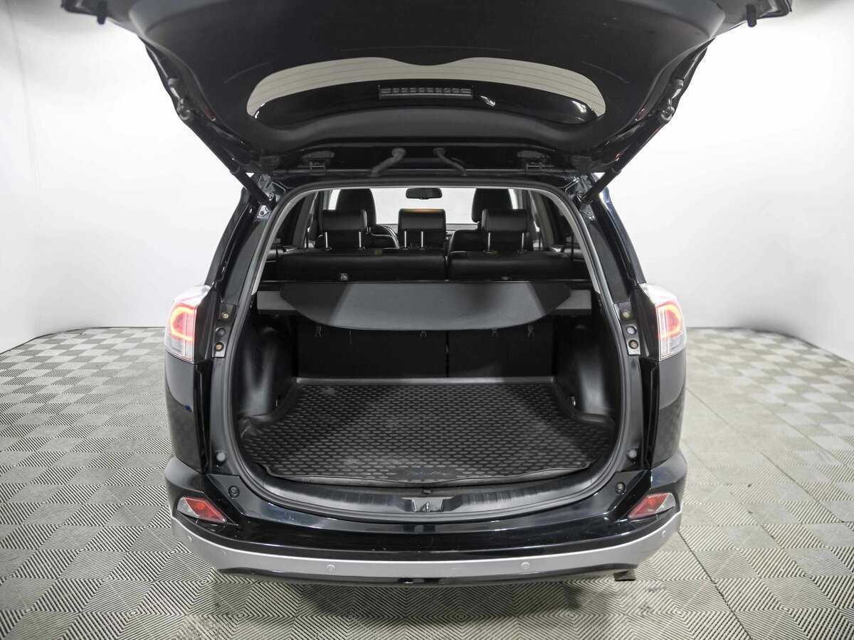 Купить Toyota RAV4 с пробегом. Фото: #21