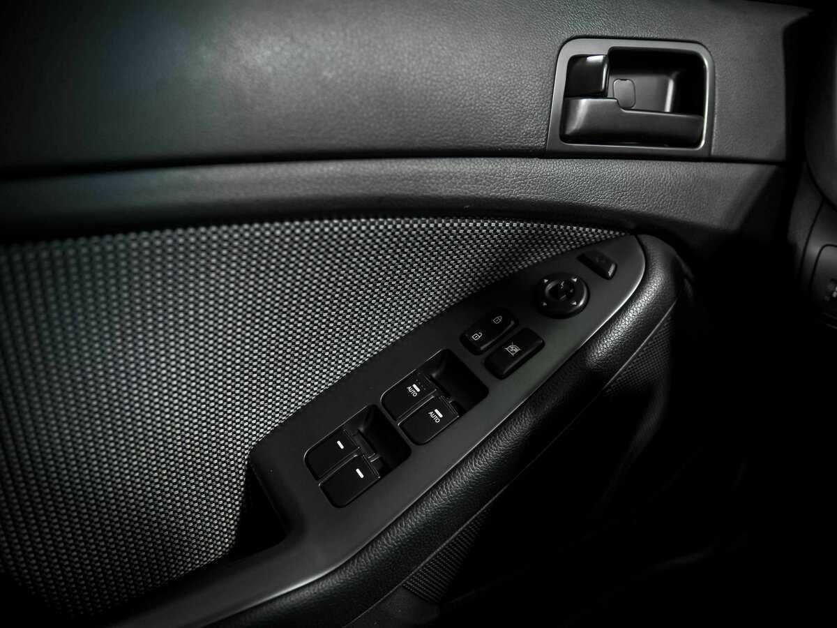 Купить Kia Optima с пробегом. Фото: #10