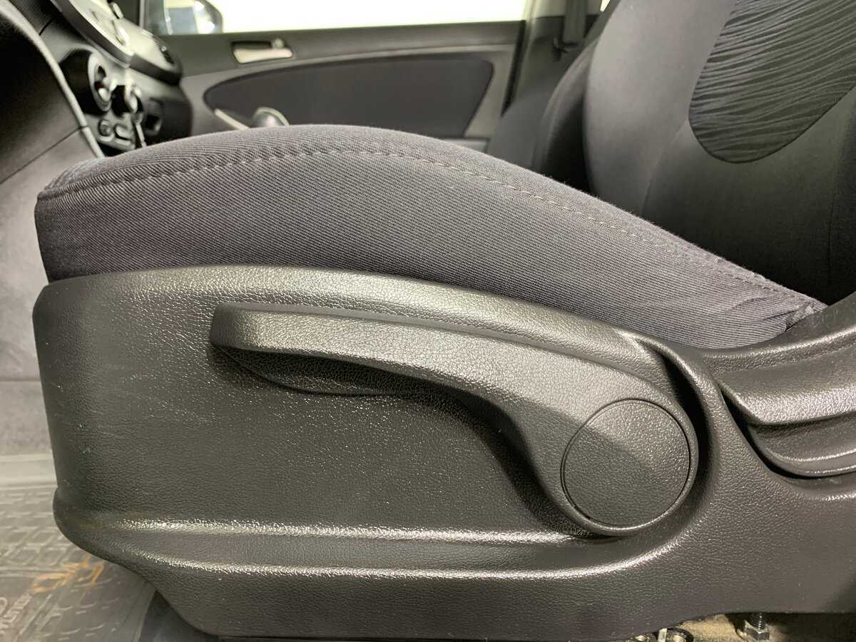 Купить Hyundai Solaris с пробегом. Фото: #16