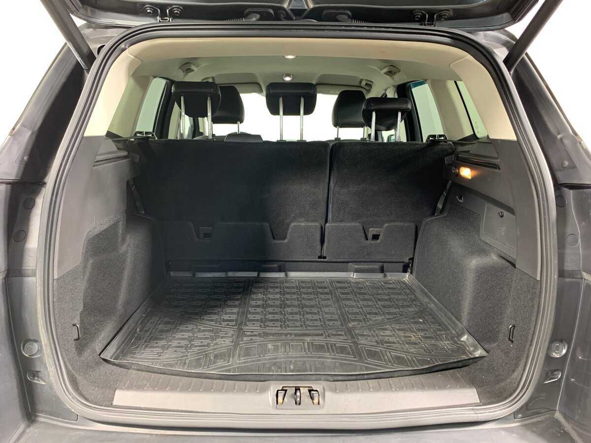 Купить Ford Kuga с пробегом. Фото: #19