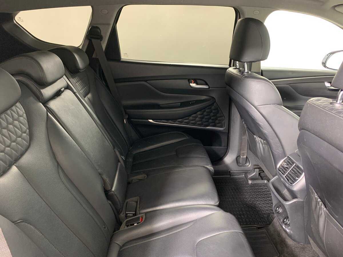 Купить Hyundai Santa Fe с пробегом. Фото: #15