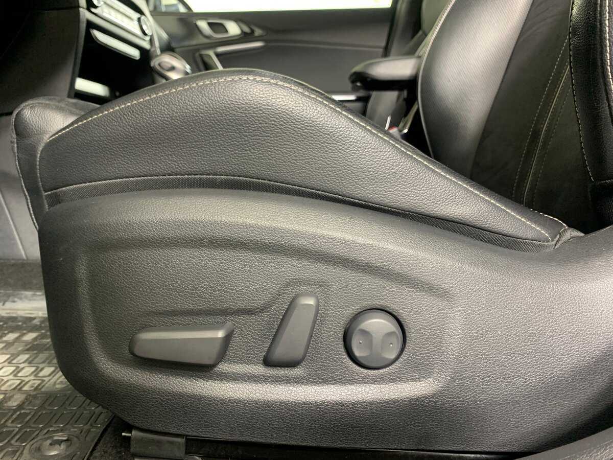 Купить Kia Ceed с пробегом. Фото: #16