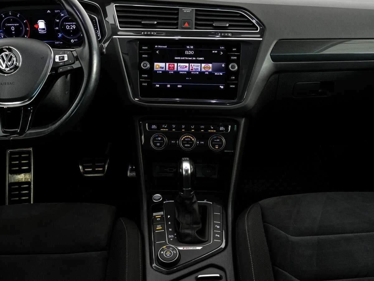 Купить Volkswagen Tiguan с пробегом. Фото: #9