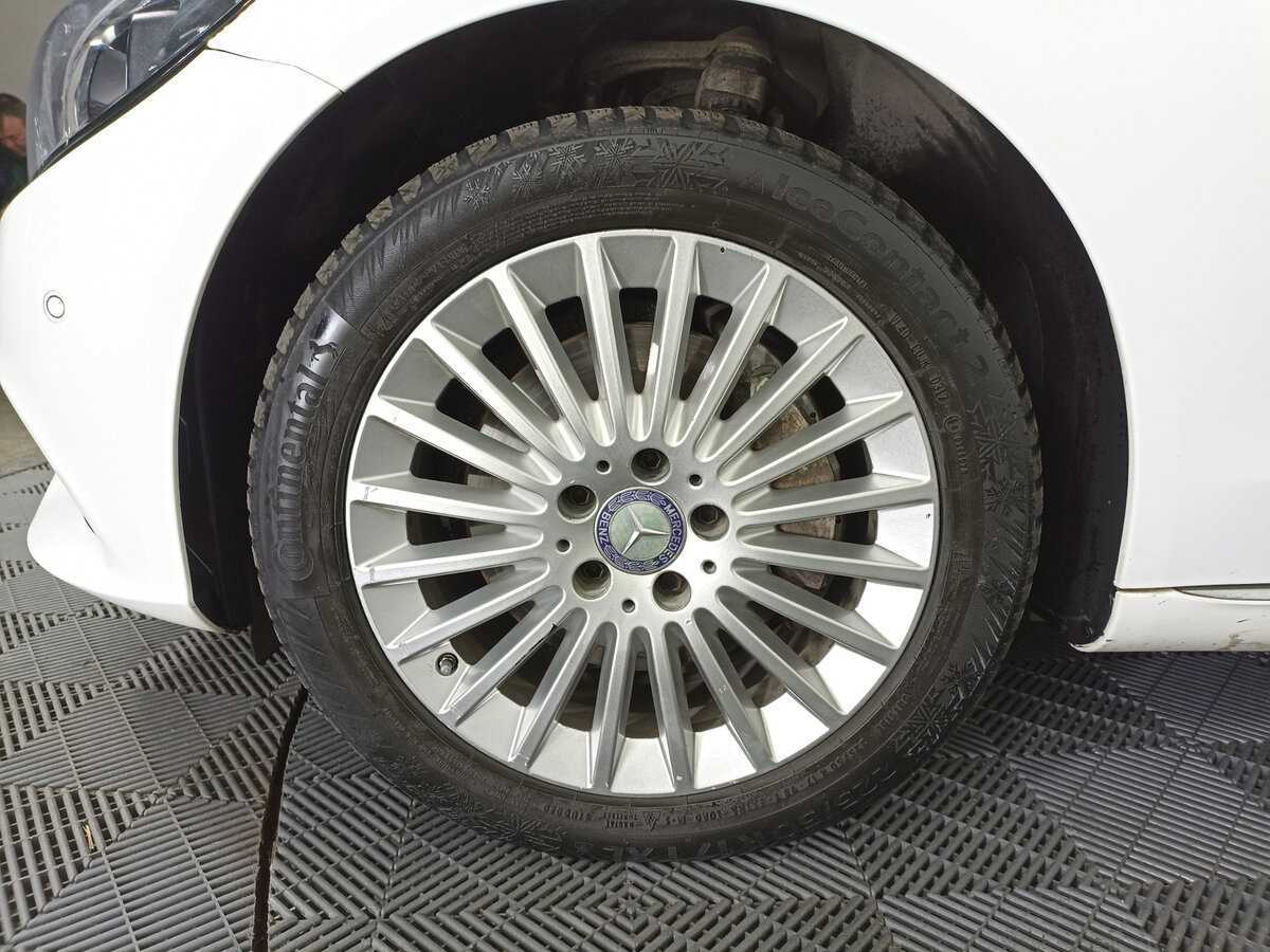 Купить Mercedes-Benz C-Класс с пробегом. Фото: #17