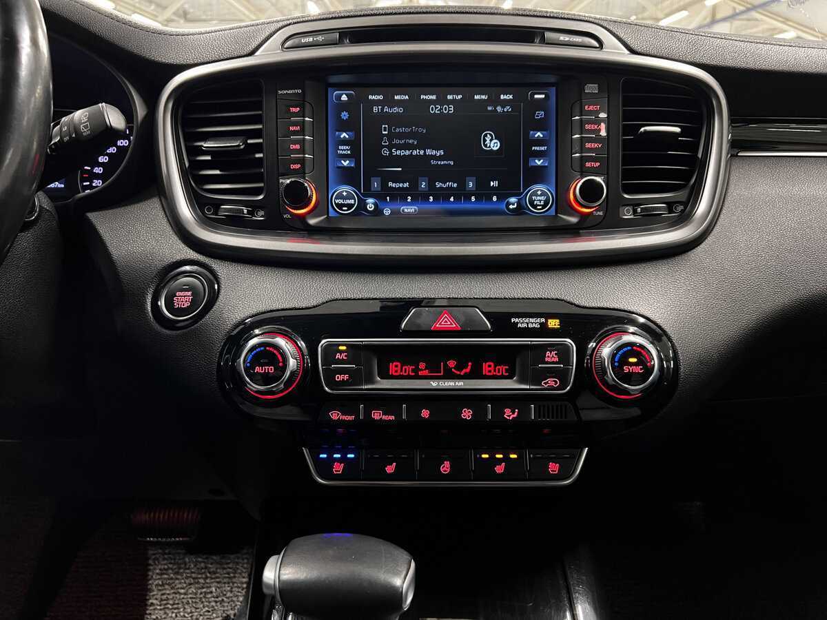 Купить Kia Sorento с пробегом. Фото: #14