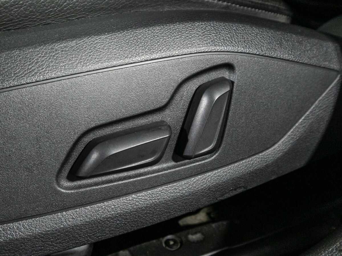 Купить Audi A4 с пробегом. Фото: #14