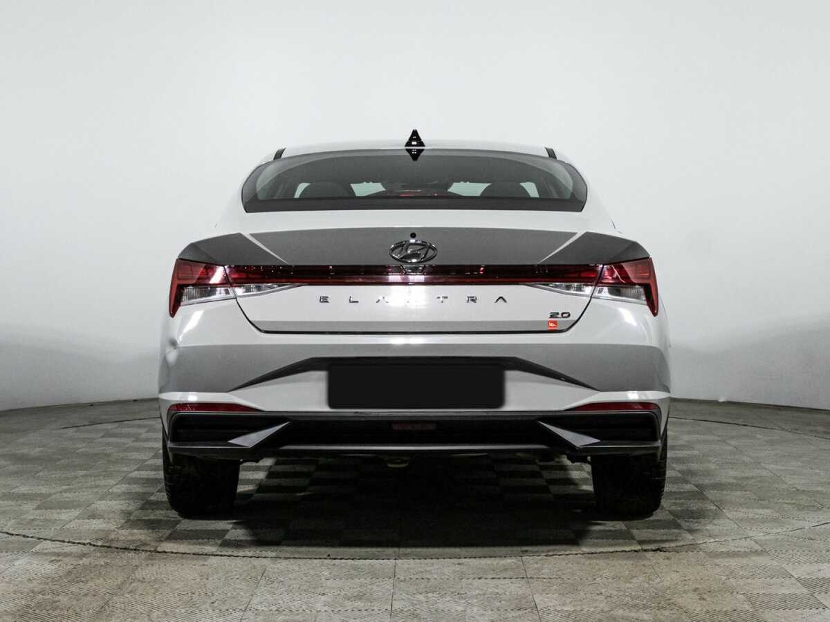 Купить Hyundai Elantra с пробегом. Фото: #5