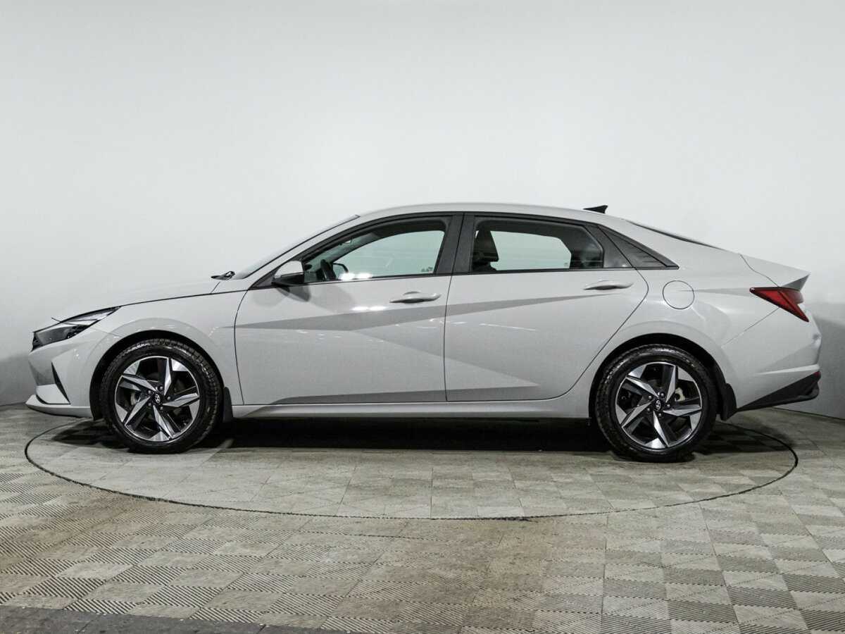 Купить Hyundai Elantra с пробегом. Фото: #7