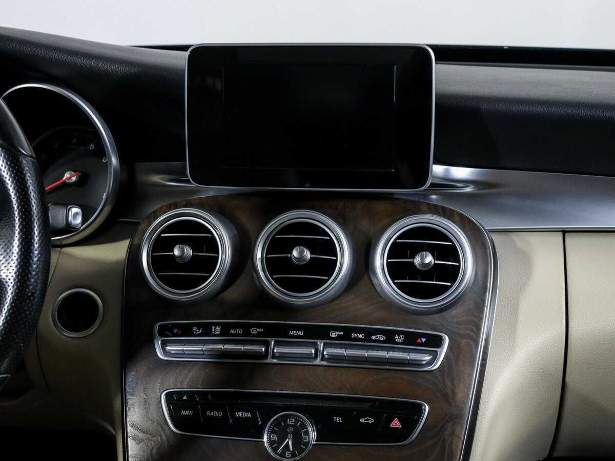 Купить Mercedes-Benz C-Класс с пробегом. Фото: #9