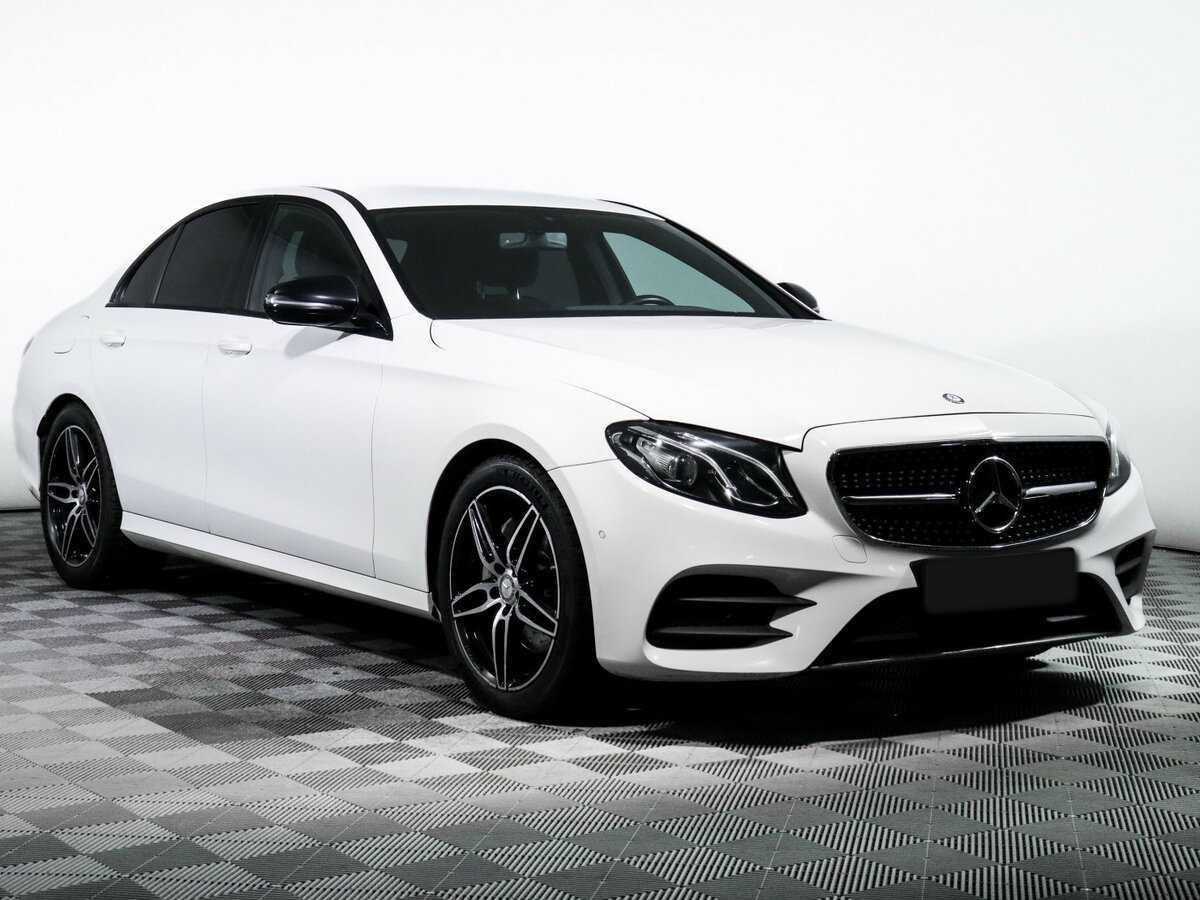 Купить Mercedes-Benz E-Класс с пробегом. Фото: #2
