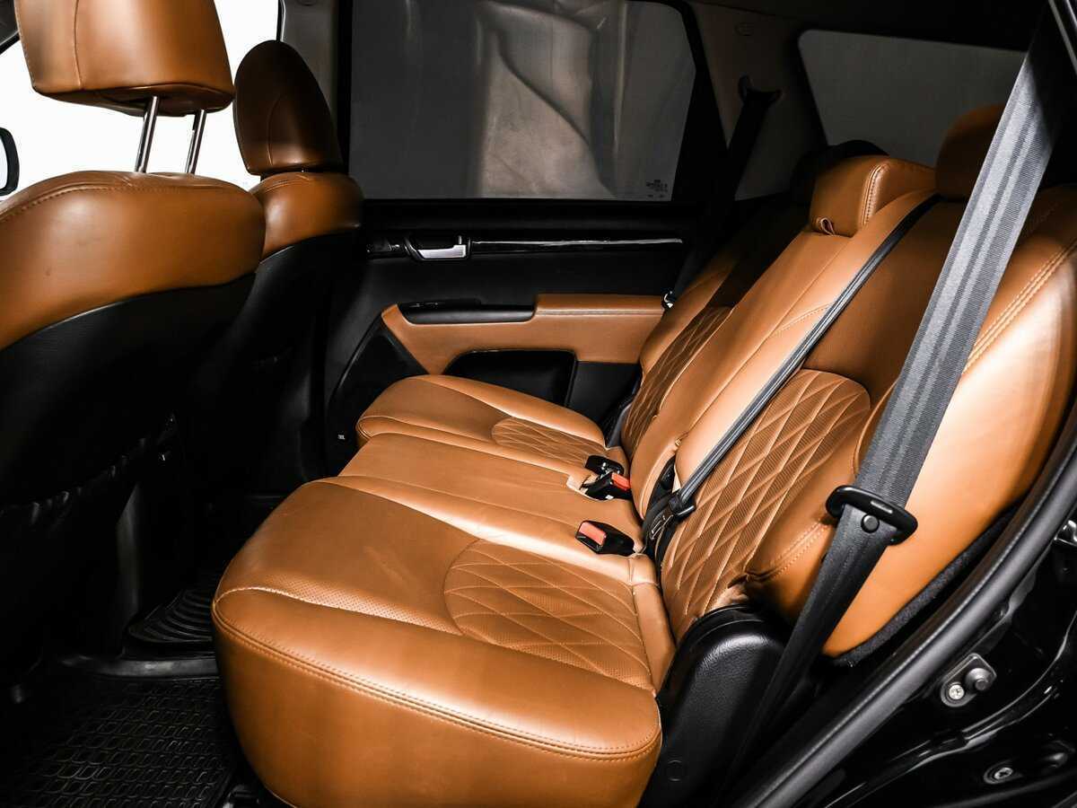 Купить Kia Mohave с пробегом. Фото: #13