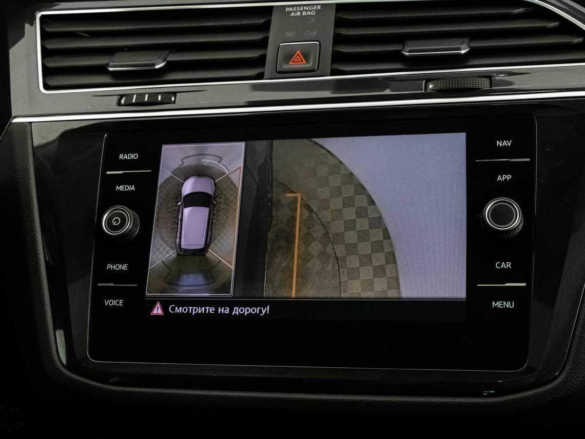Купить Volkswagen Tiguan с пробегом. Фото: #24