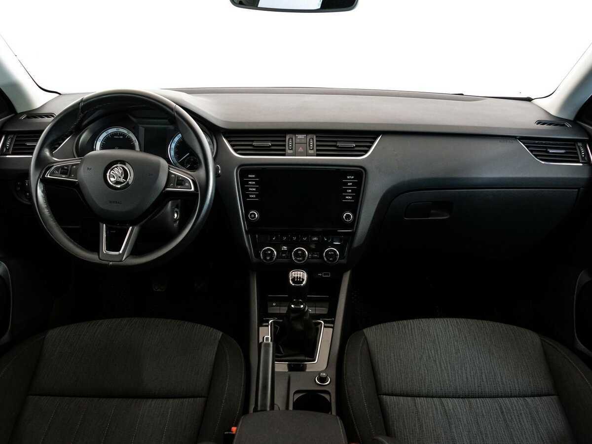 Купить Skoda Octavia с пробегом. Фото: #9