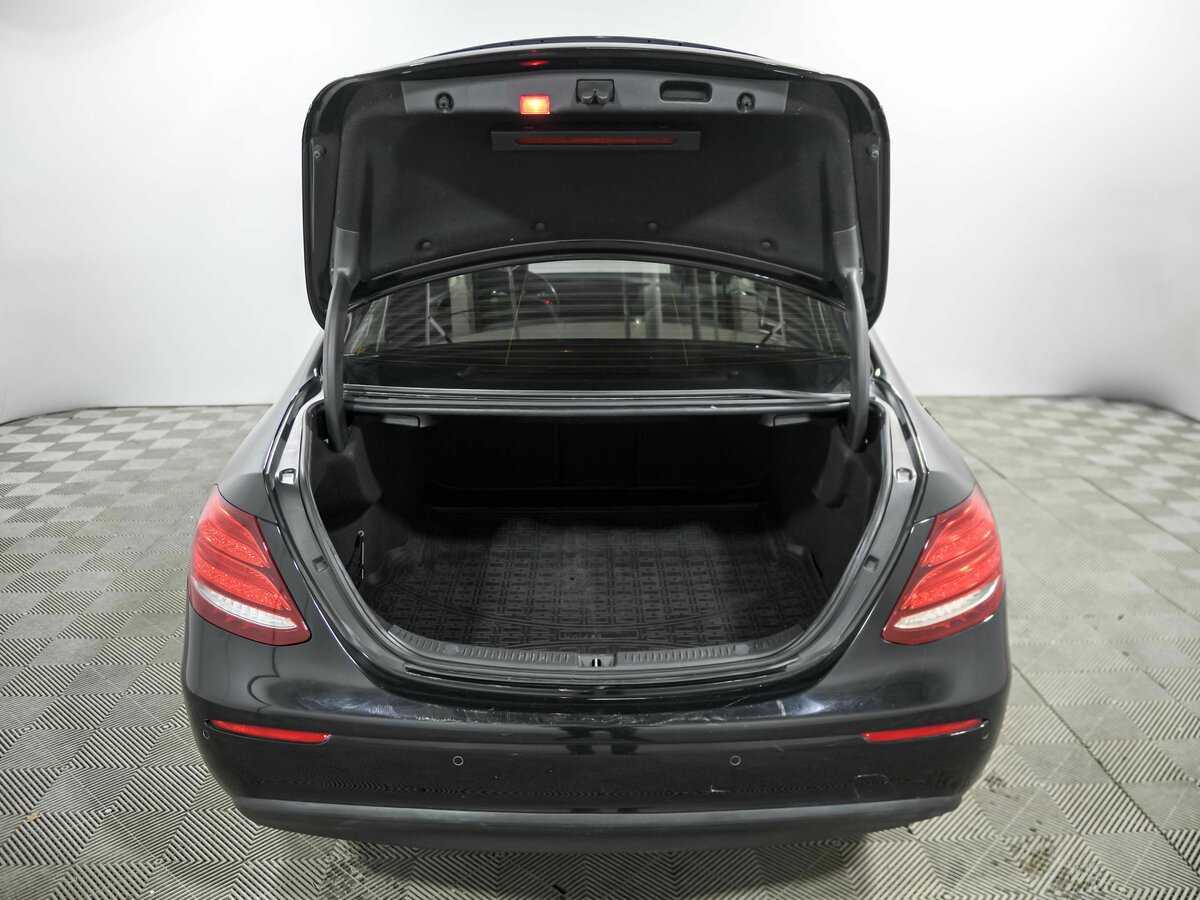 Купить Mercedes-Benz E-Класс с пробегом. Фото: #18