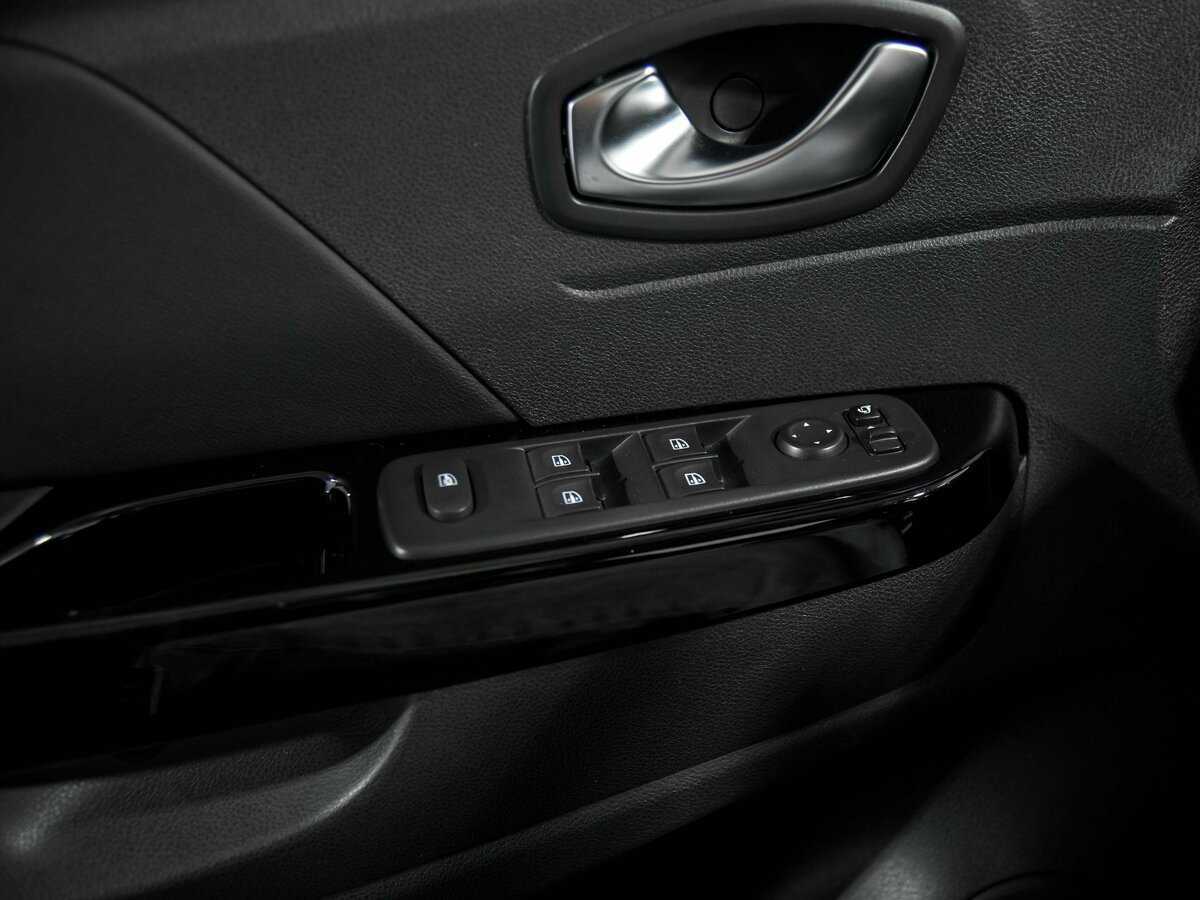 Купить Renault Kaptur с пробегом. Фото: #14