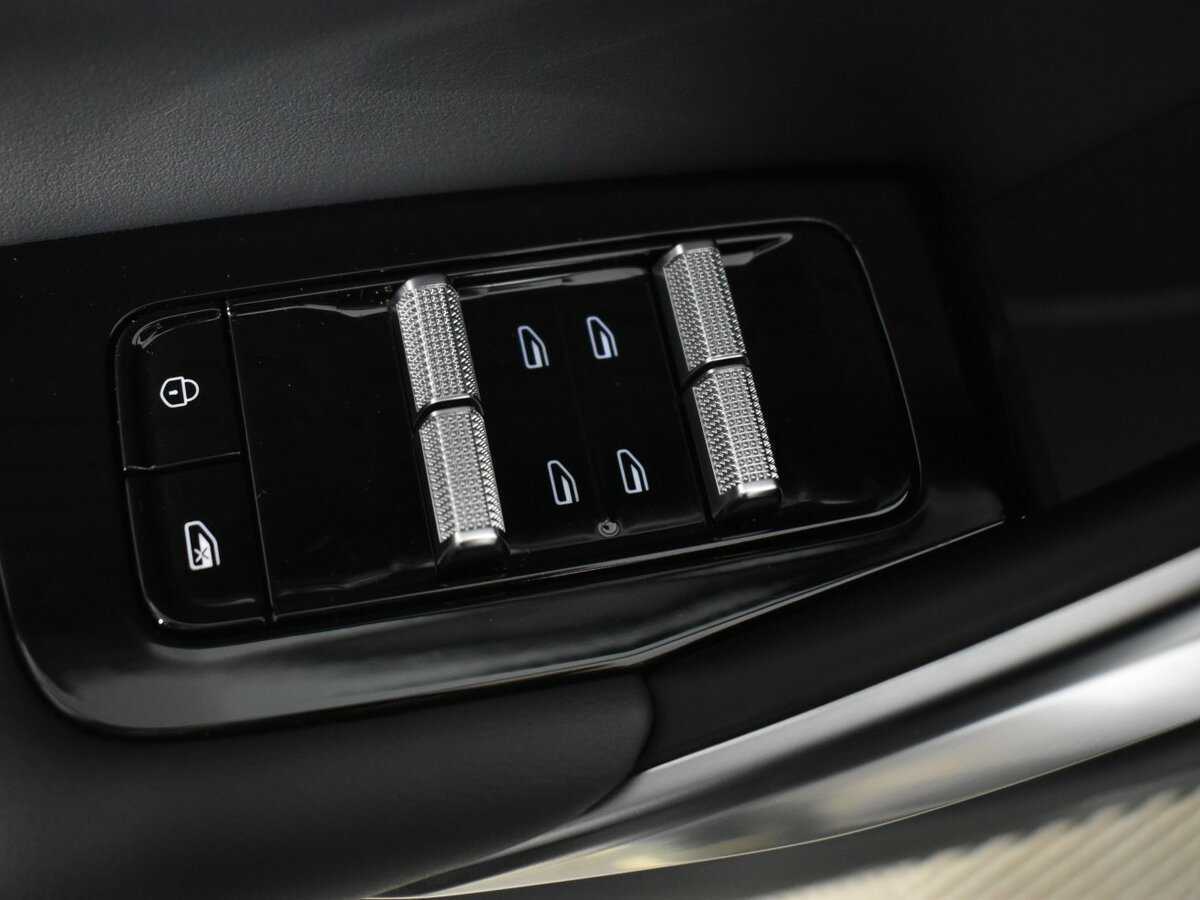 Купить Geely Atlas с пробегом. Фото: #19