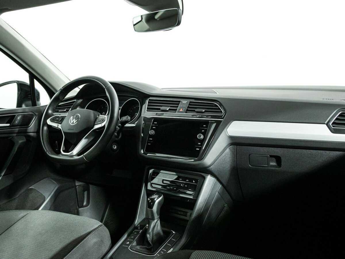 Купить Volkswagen Tiguan с пробегом. Фото: #8