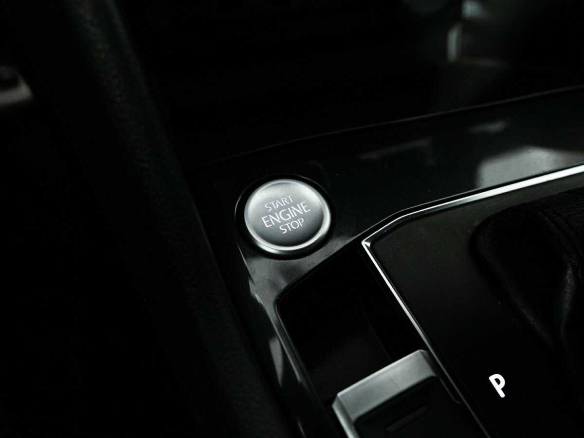 Купить Volkswagen Tiguan с пробегом. Фото: #18