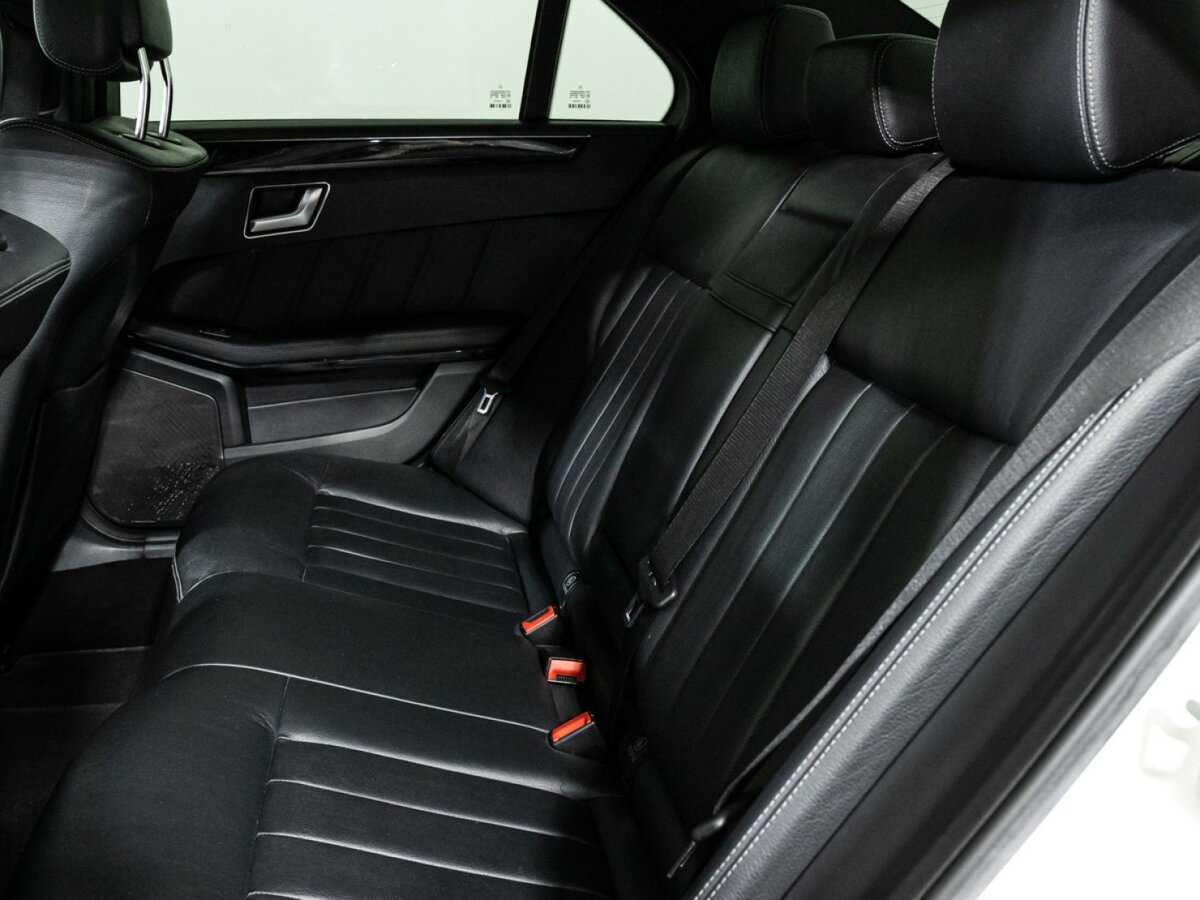 Купить Mercedes-Benz E-Класс с пробегом. Фото: #9