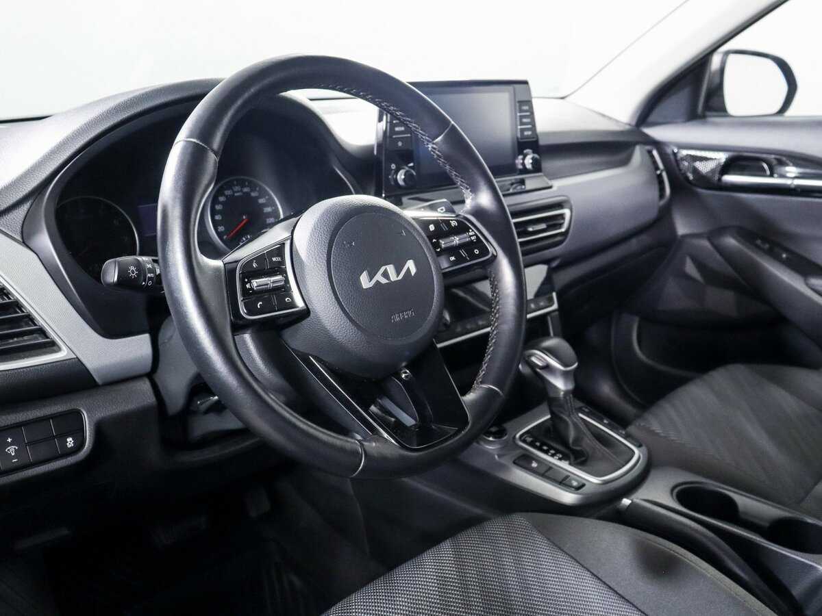 Купить Kia Seltos с пробегом. Фото: #10