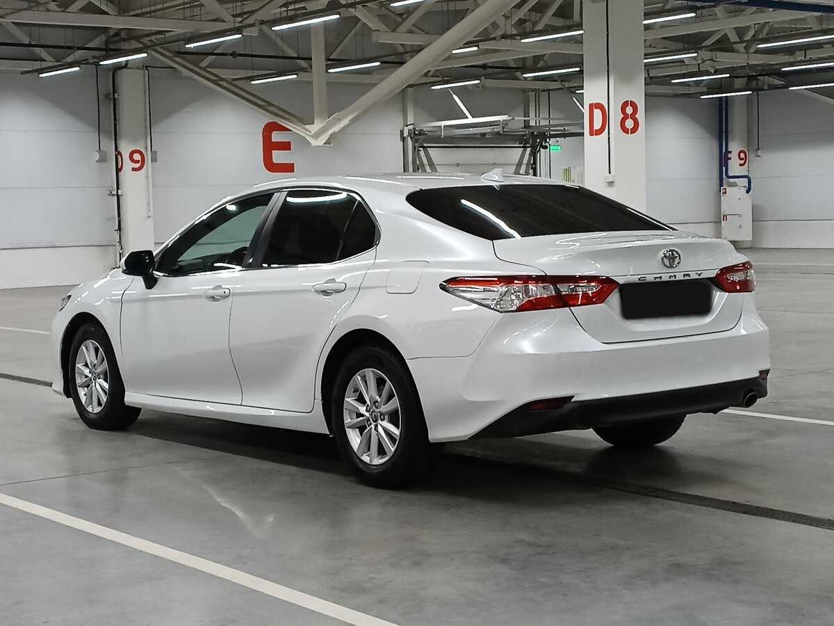 Купить Toyota Camry с пробегом. Фото: #6