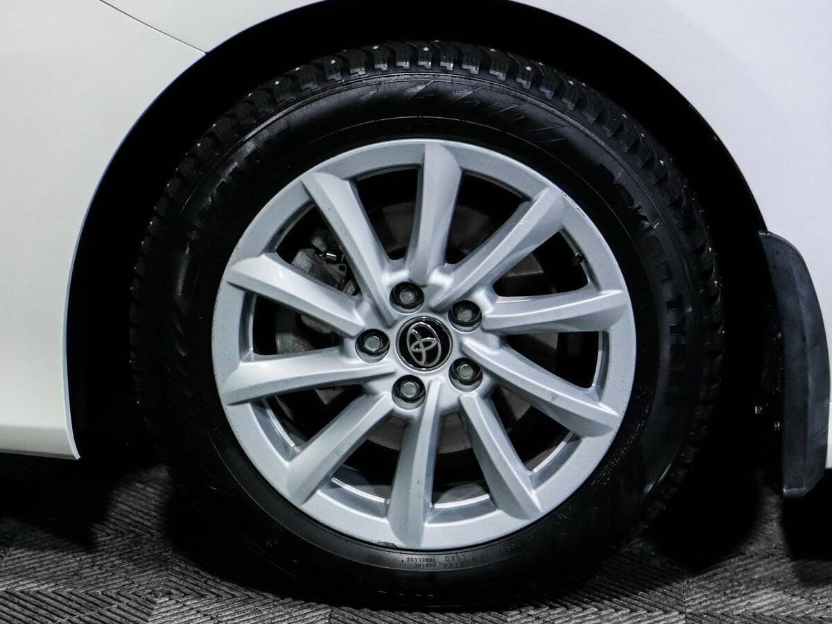 Купить Toyota Camry с пробегом. Фото: #11