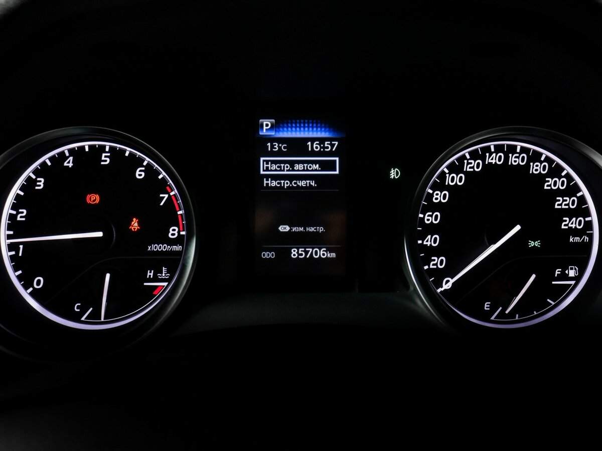 Купить Toyota Camry с пробегом. Фото: #10