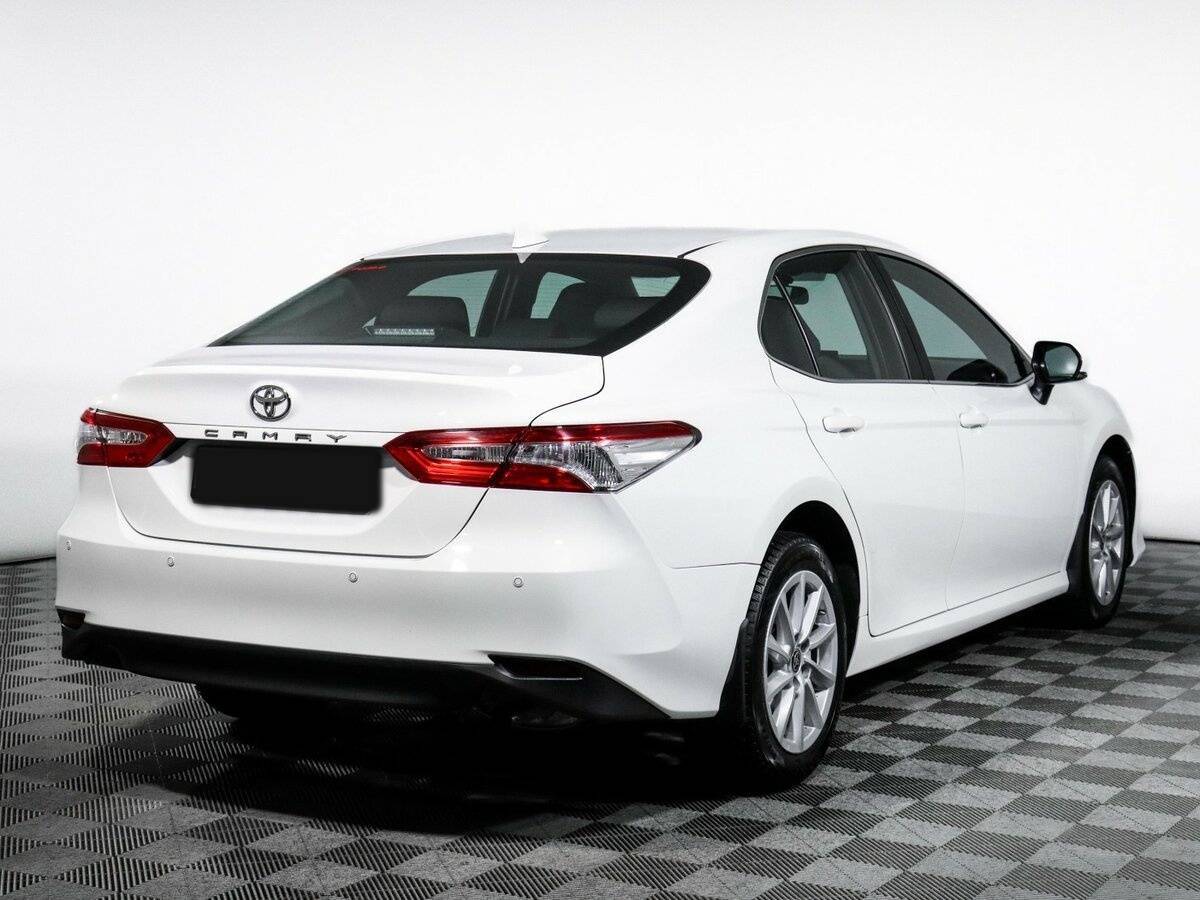 Купить Toyota Camry с пробегом. Фото: #4