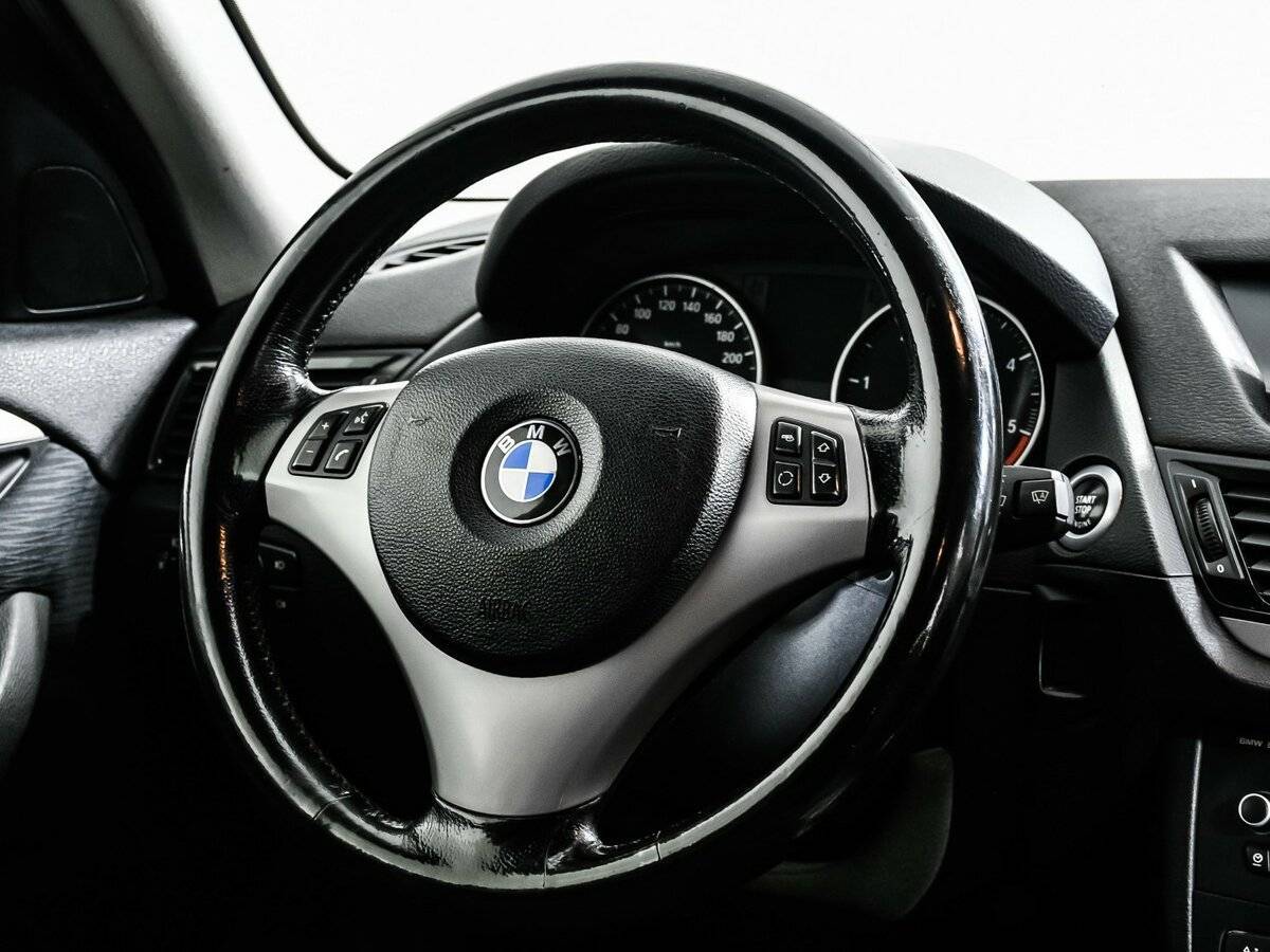 Купить BMW X1 с пробегом. Фото: #11