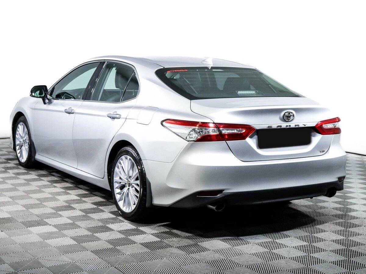 Купить Toyota Camry с пробегом. Фото: #6