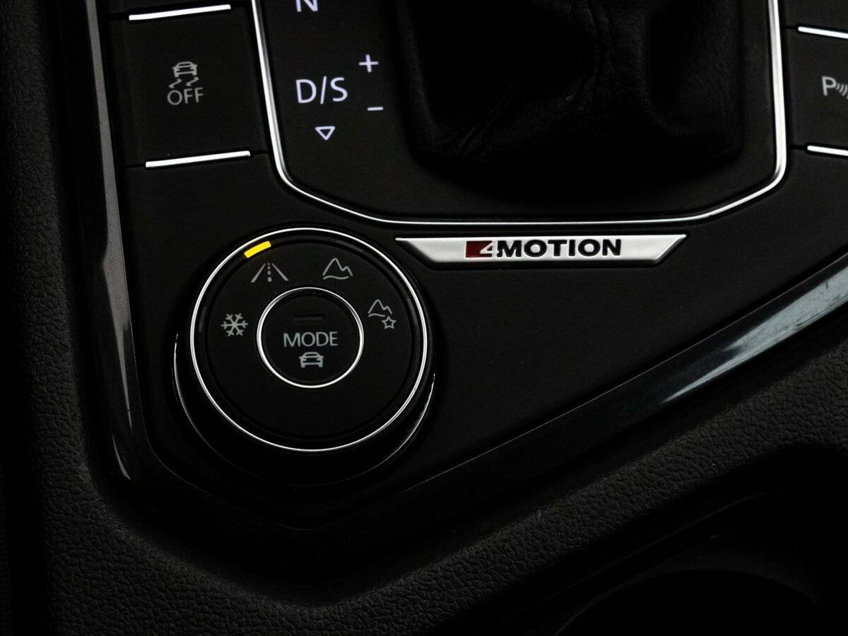 Купить Volkswagen Tiguan с пробегом. Фото: #15
