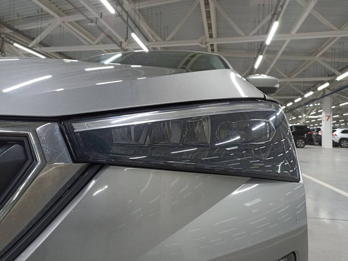 Купить Skoda Rapid с пробегом. Фото: #16